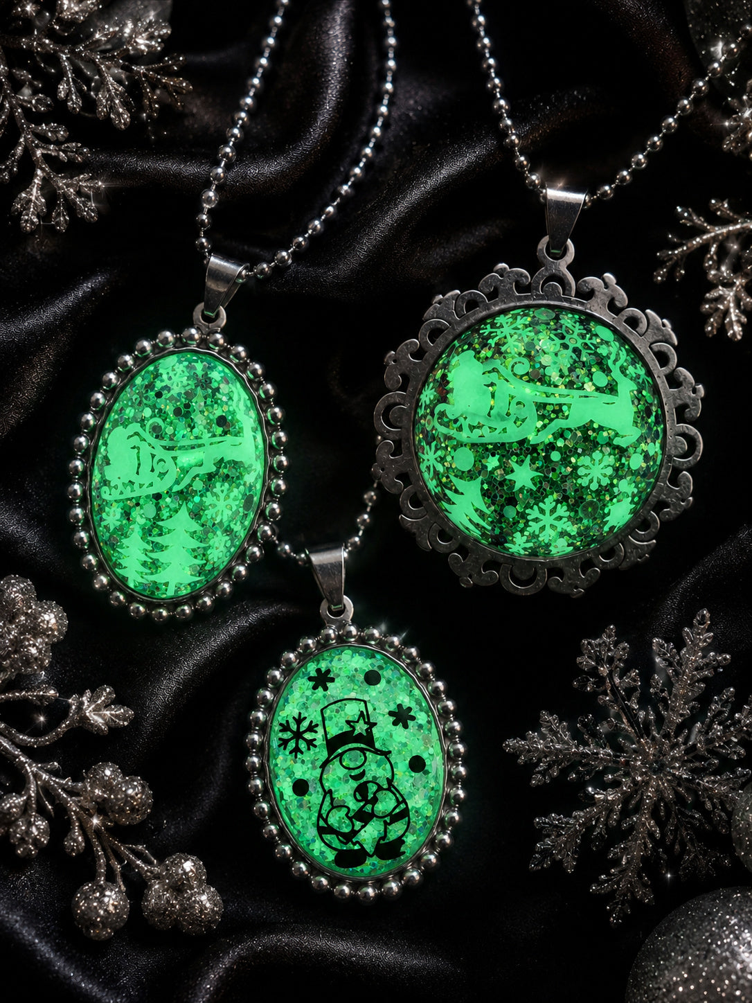 Collection Noël Enchanté – Colliers Fluorescents en Acier Inoxydable