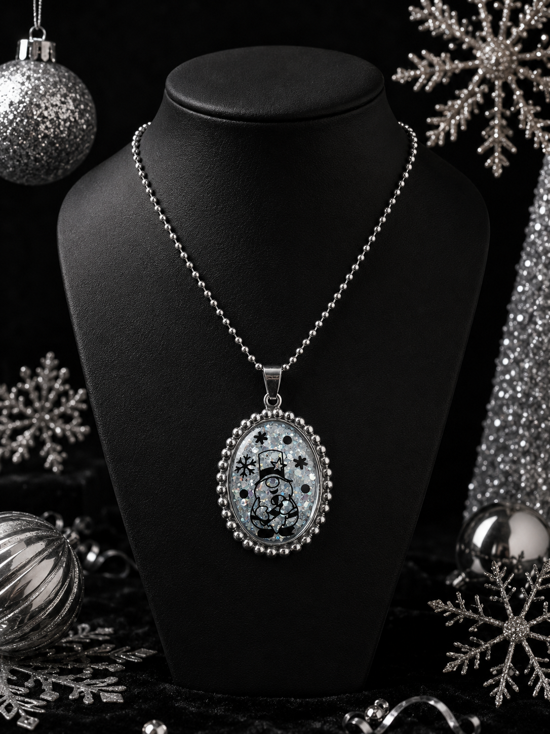 Collier Lutin du Père Noël – Magie Fluorescente bleu