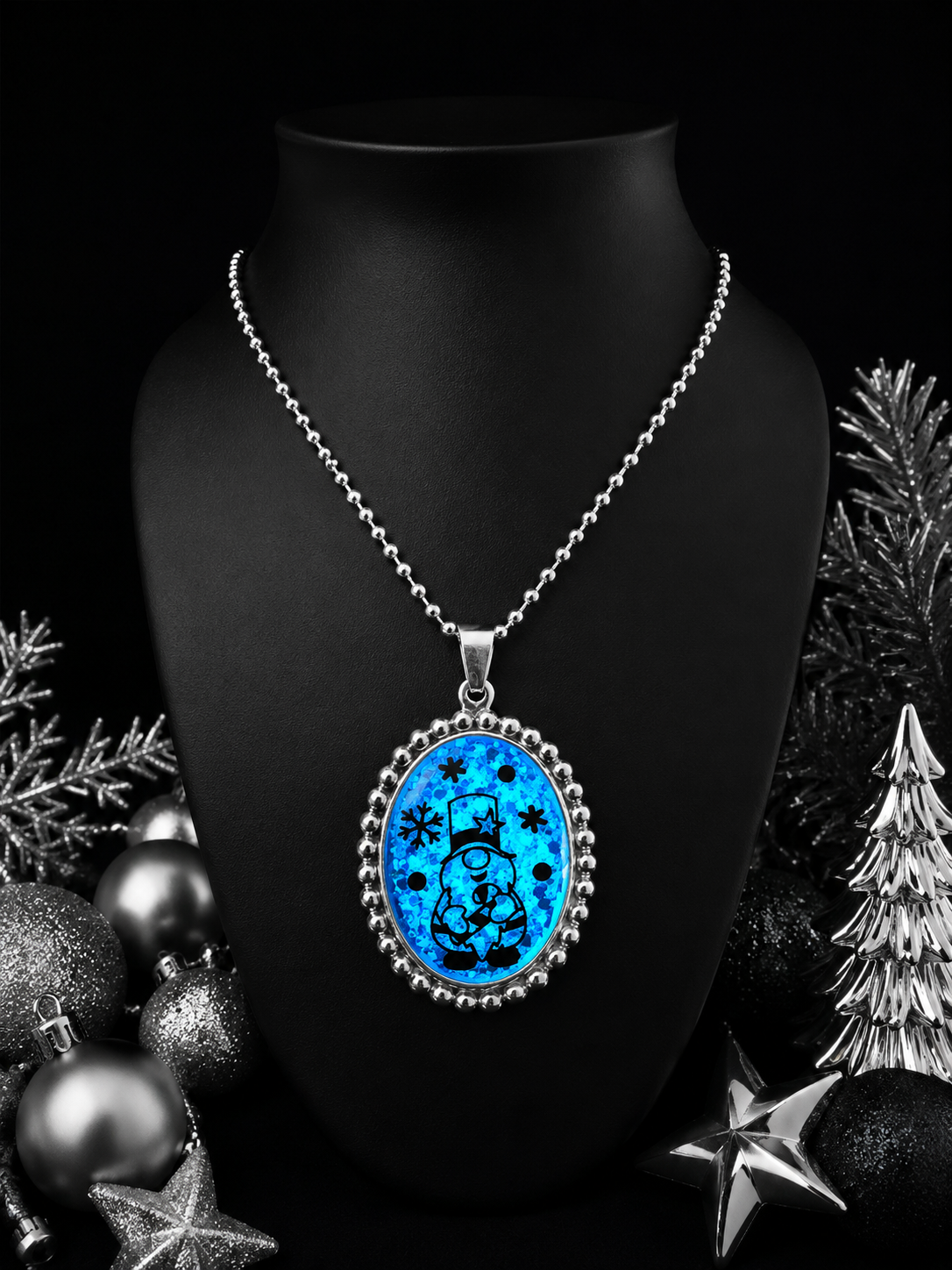Collier Lutin du Père Noël – Magie Fluorescente bleu