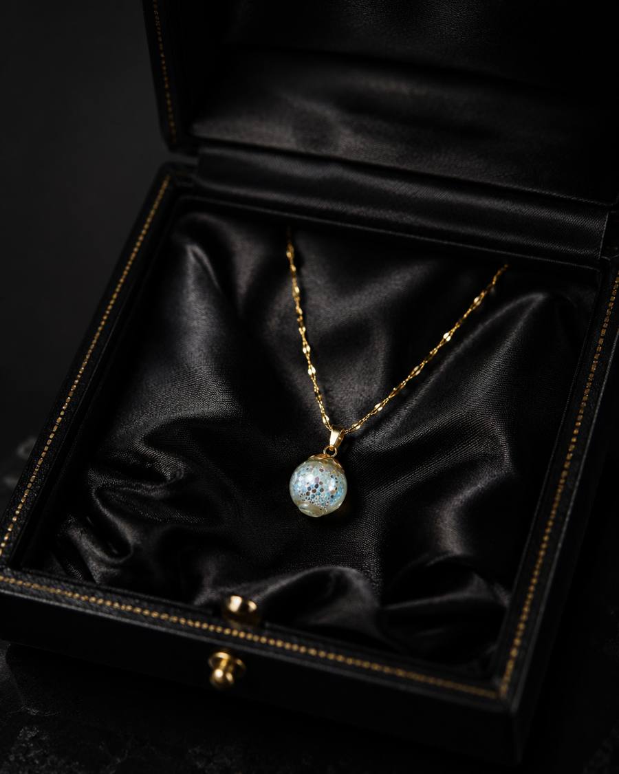 Collier prunelle or