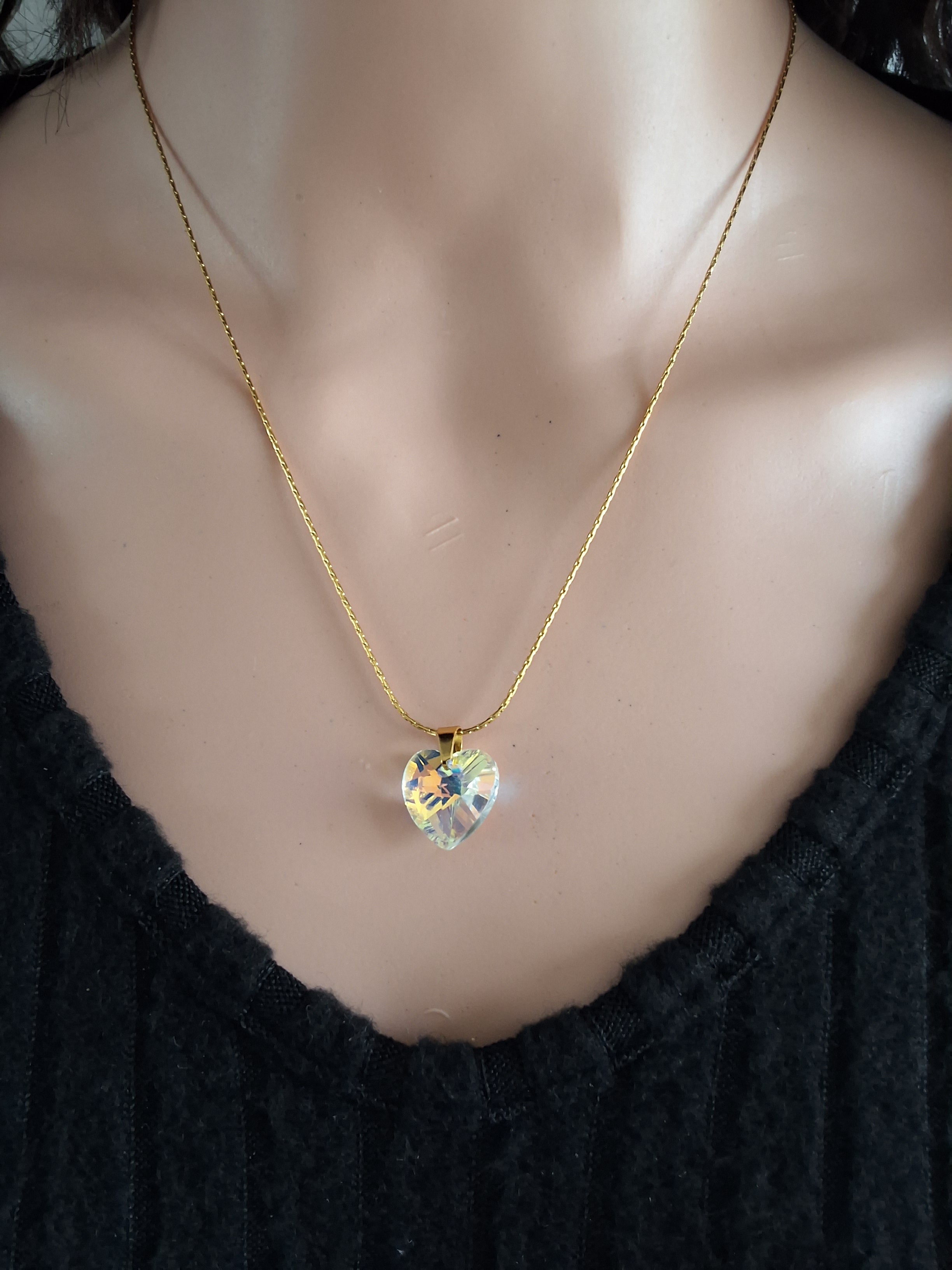 Collier coeur en cristal or 1