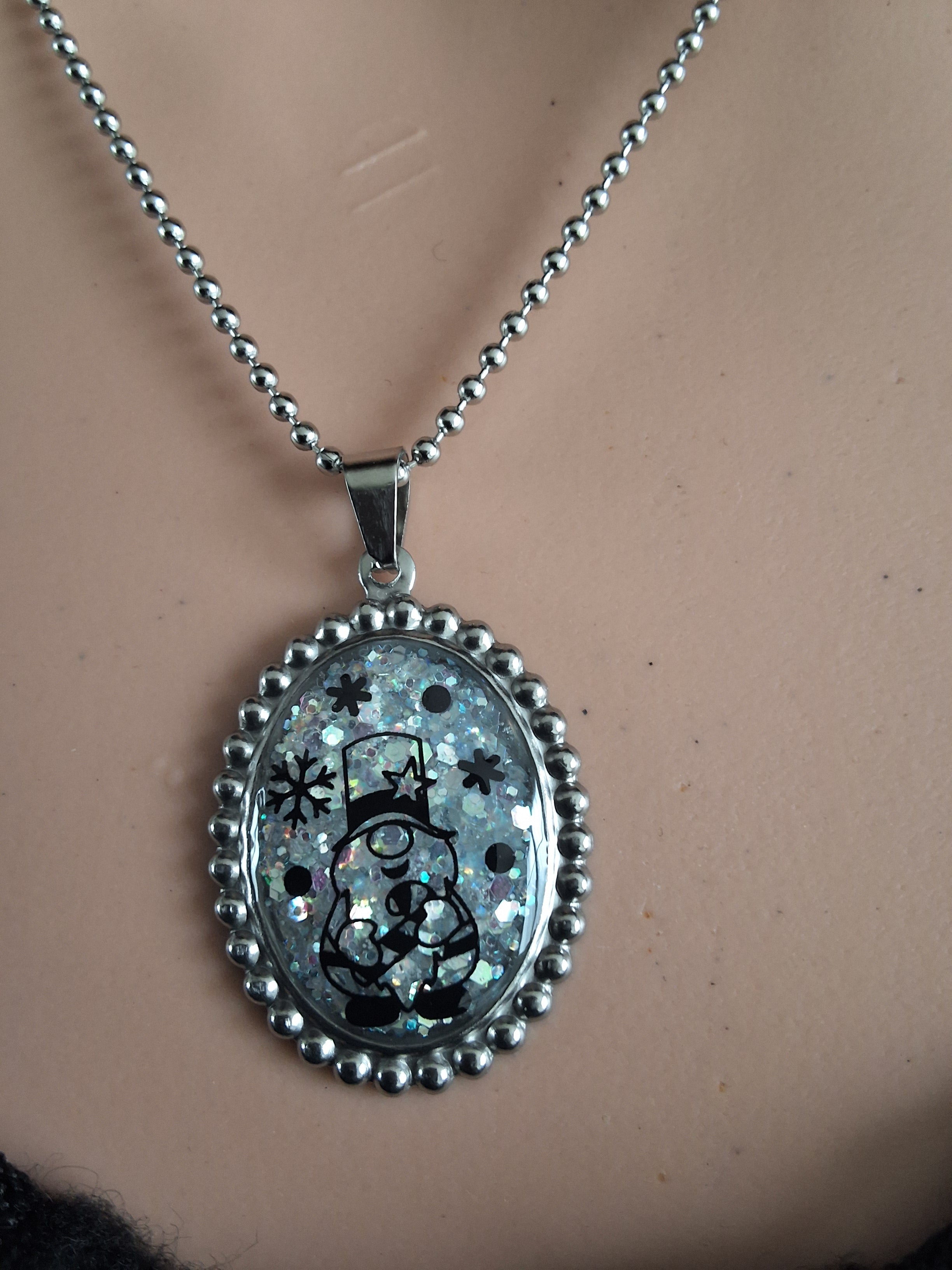 Collier lutin pere noel