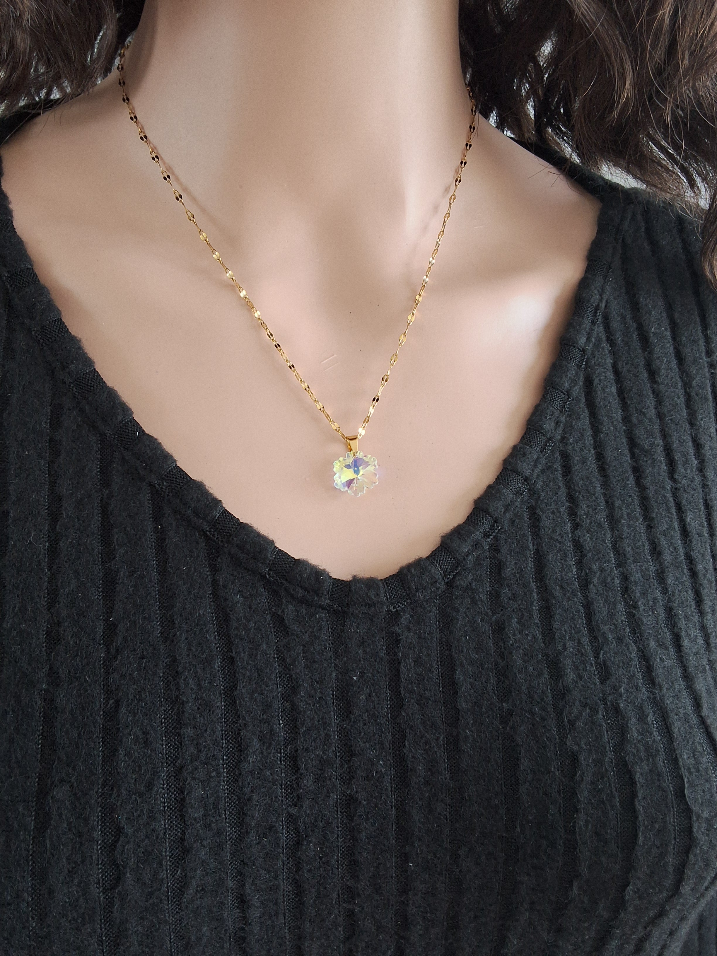 Collier petit flocon en cristal or 2
