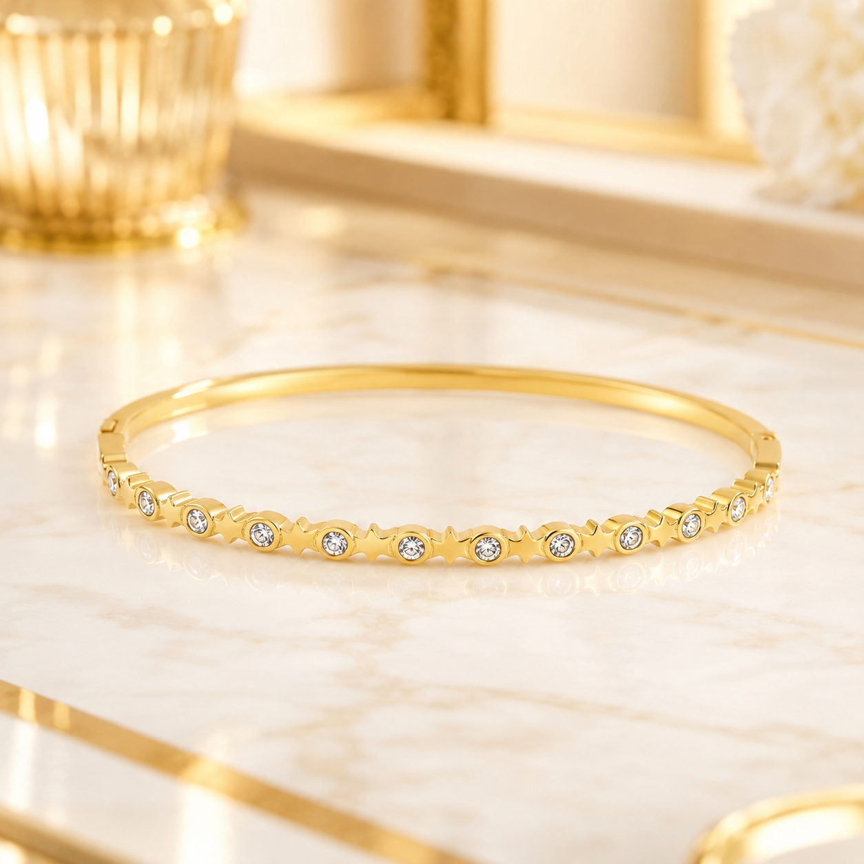 Le bracelet jonc doré étoilé
