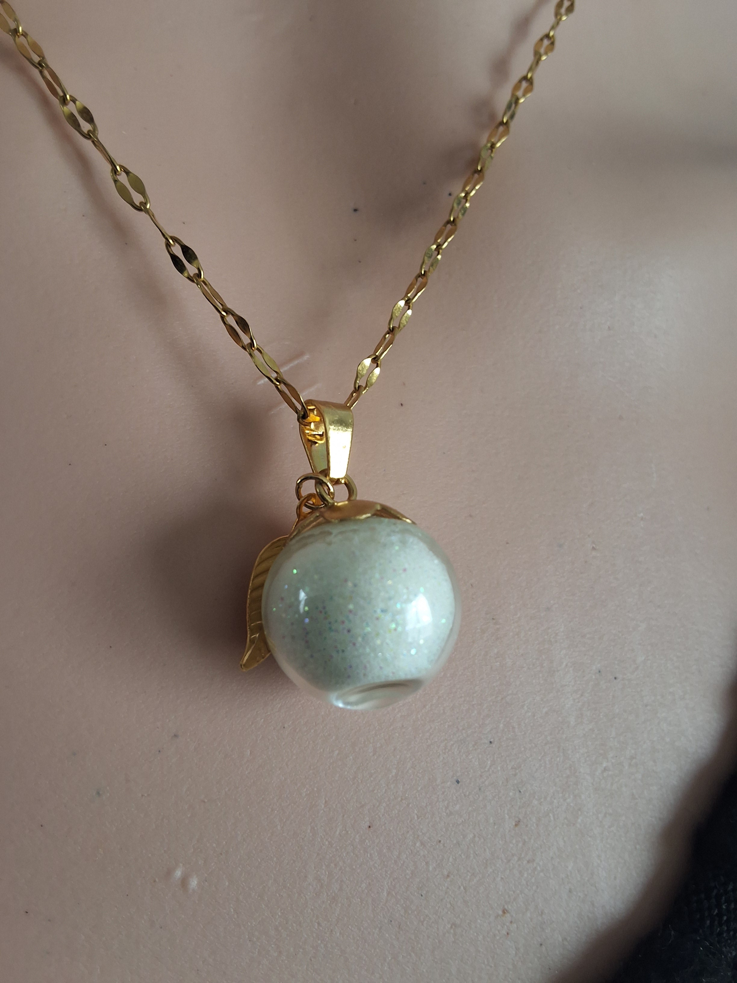 Collier Cramberry rouge