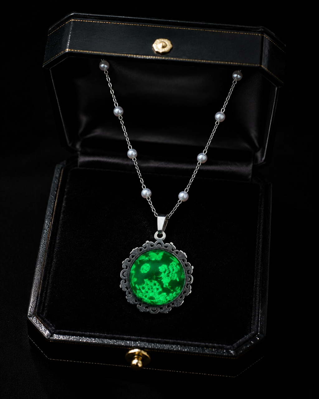 Collier rond à dentelle moyenne perle blanche de la fée félicia