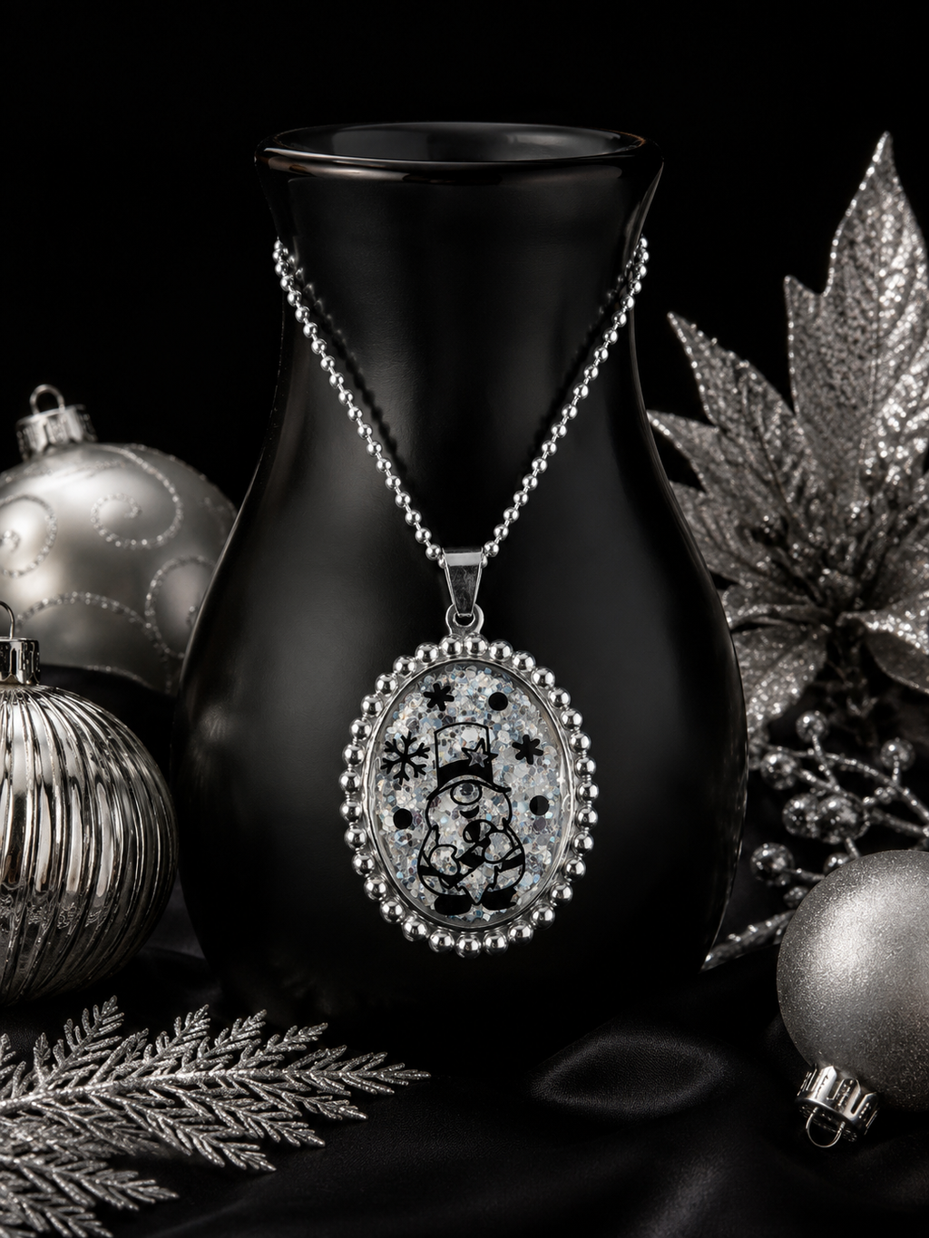 Collier Lutin du Père Noël – Magie Fluorescente vert