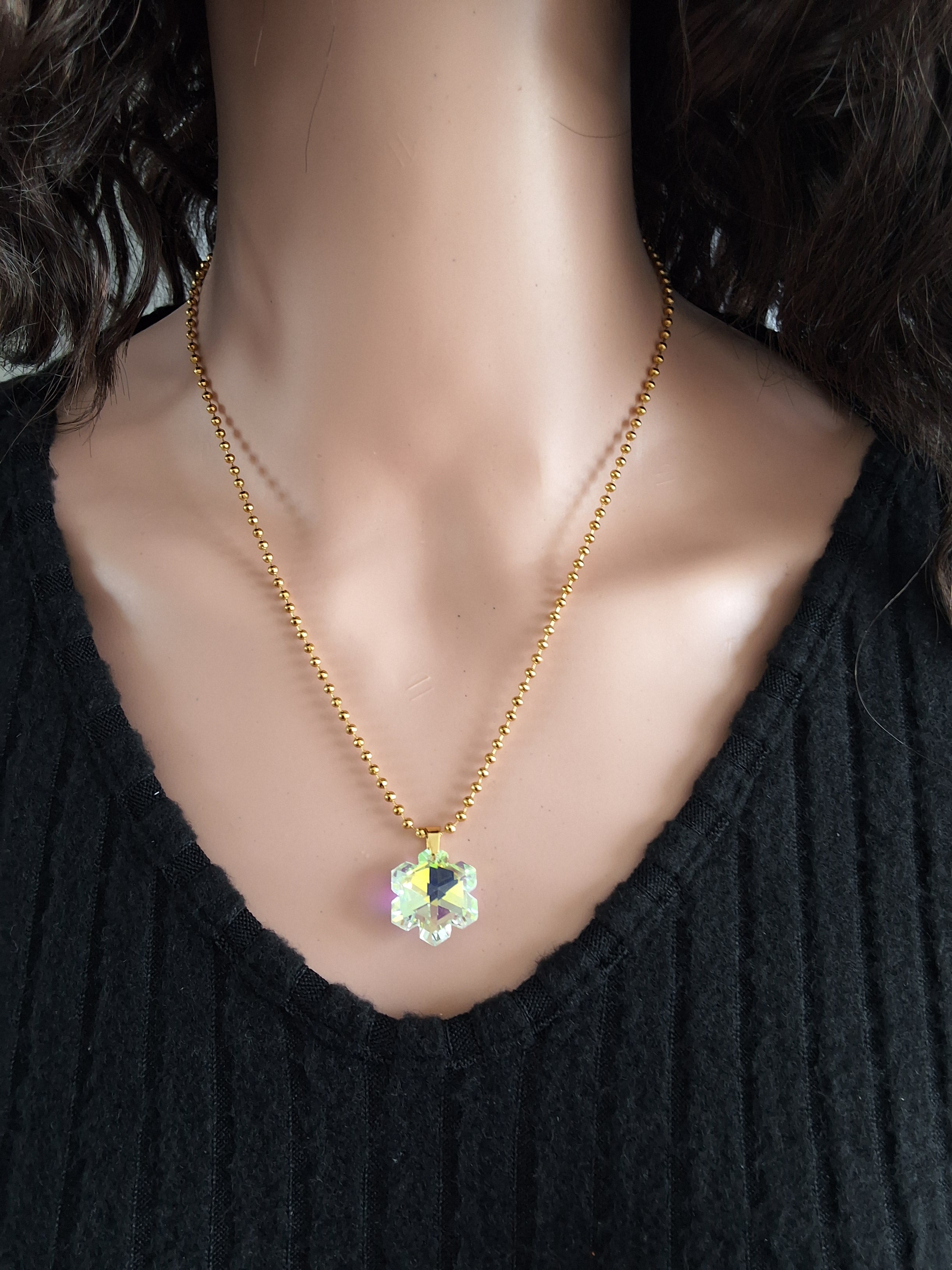 Collier gros flocon de neige en cristal or