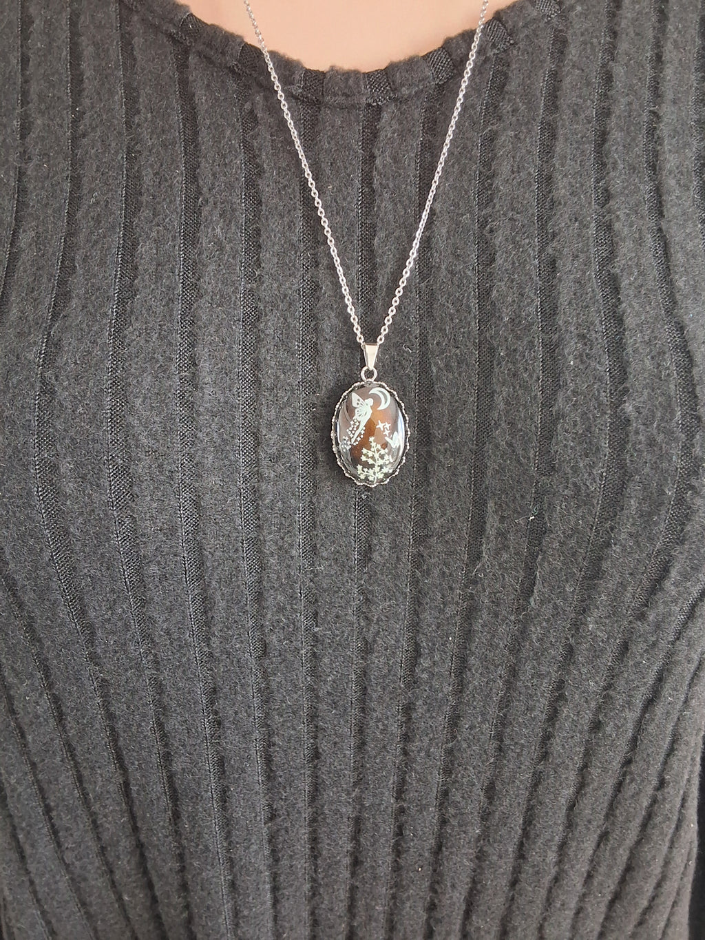 Collier de la fée lumina sur perle changeante .