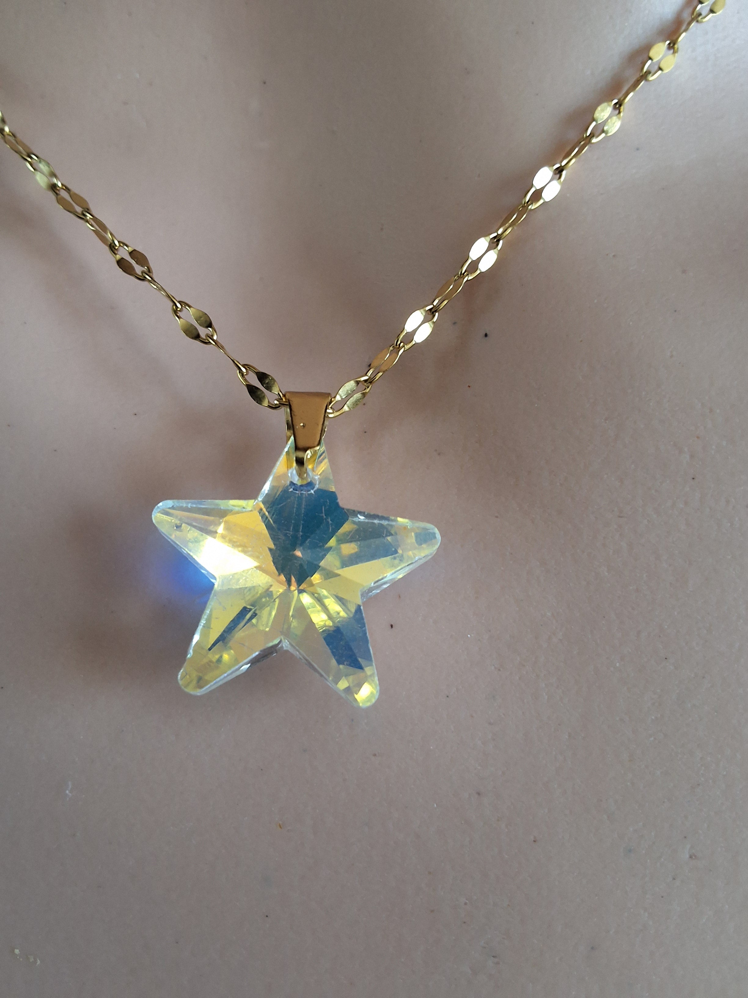 Collier étoile en cristal or 2