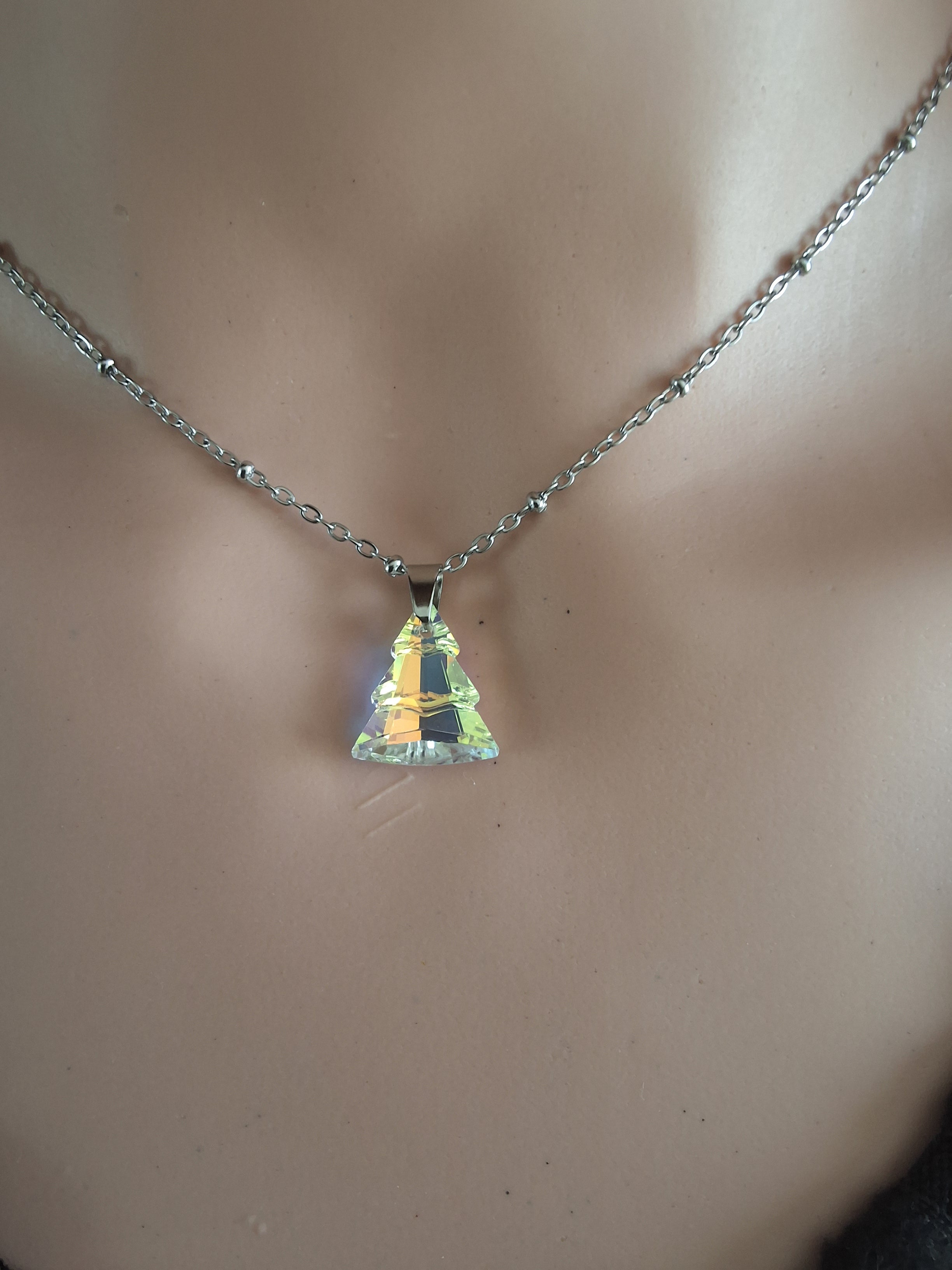 Collier sapin en cristal argent