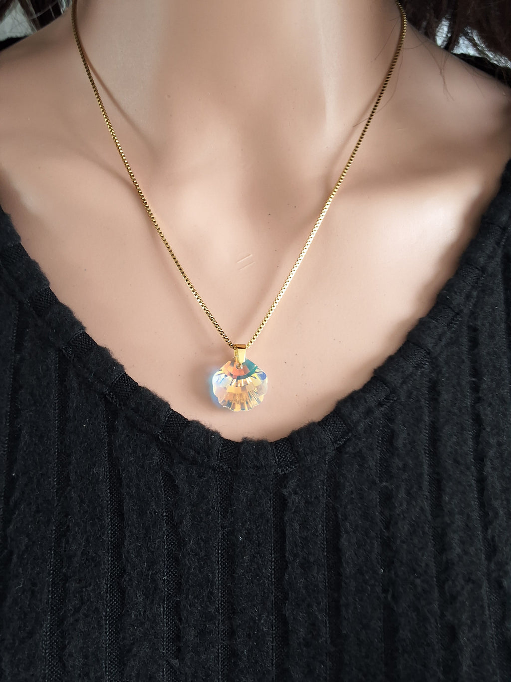 Collier coquillage en cristal or