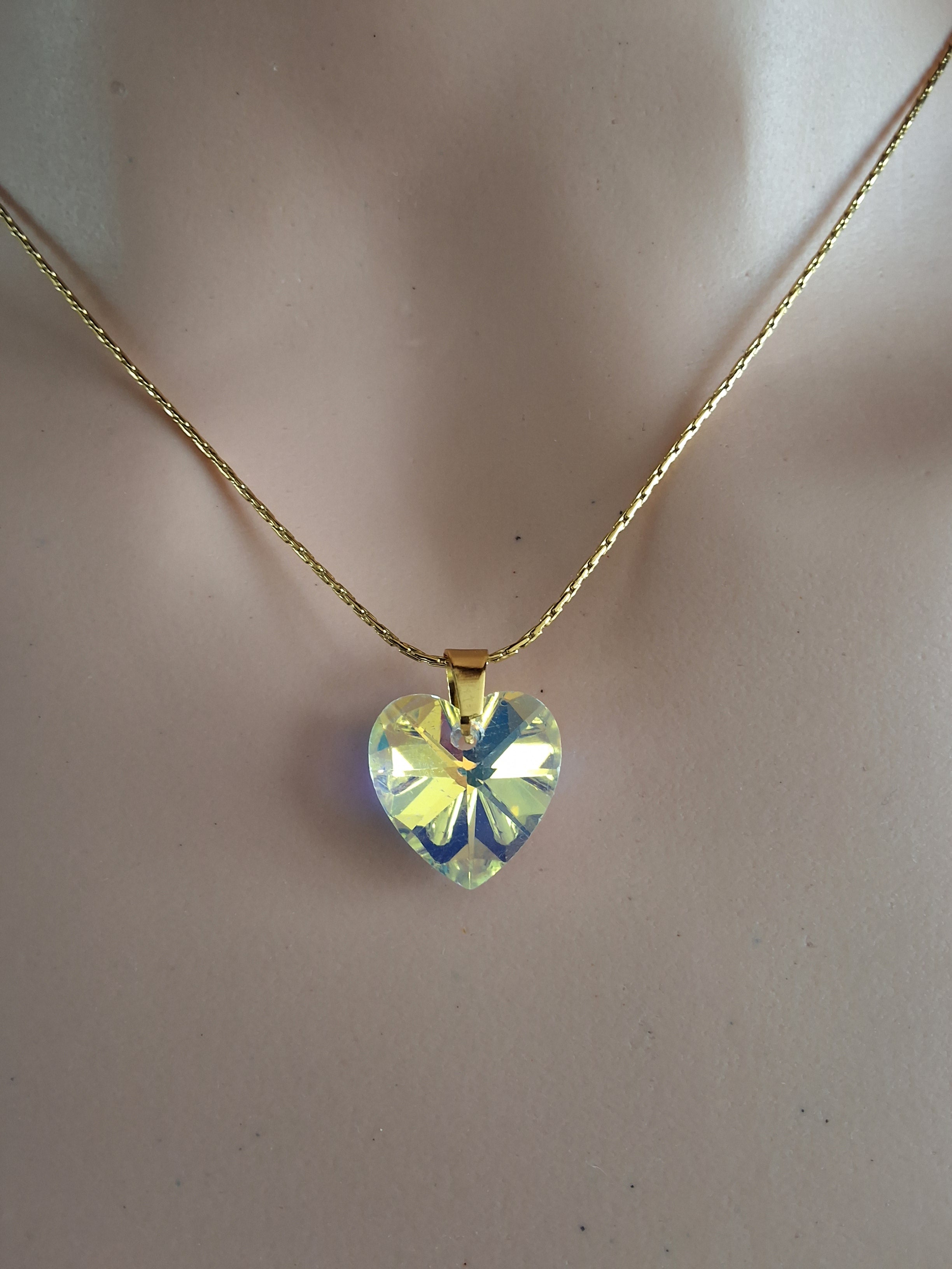 Collier coeur en cristal or 1