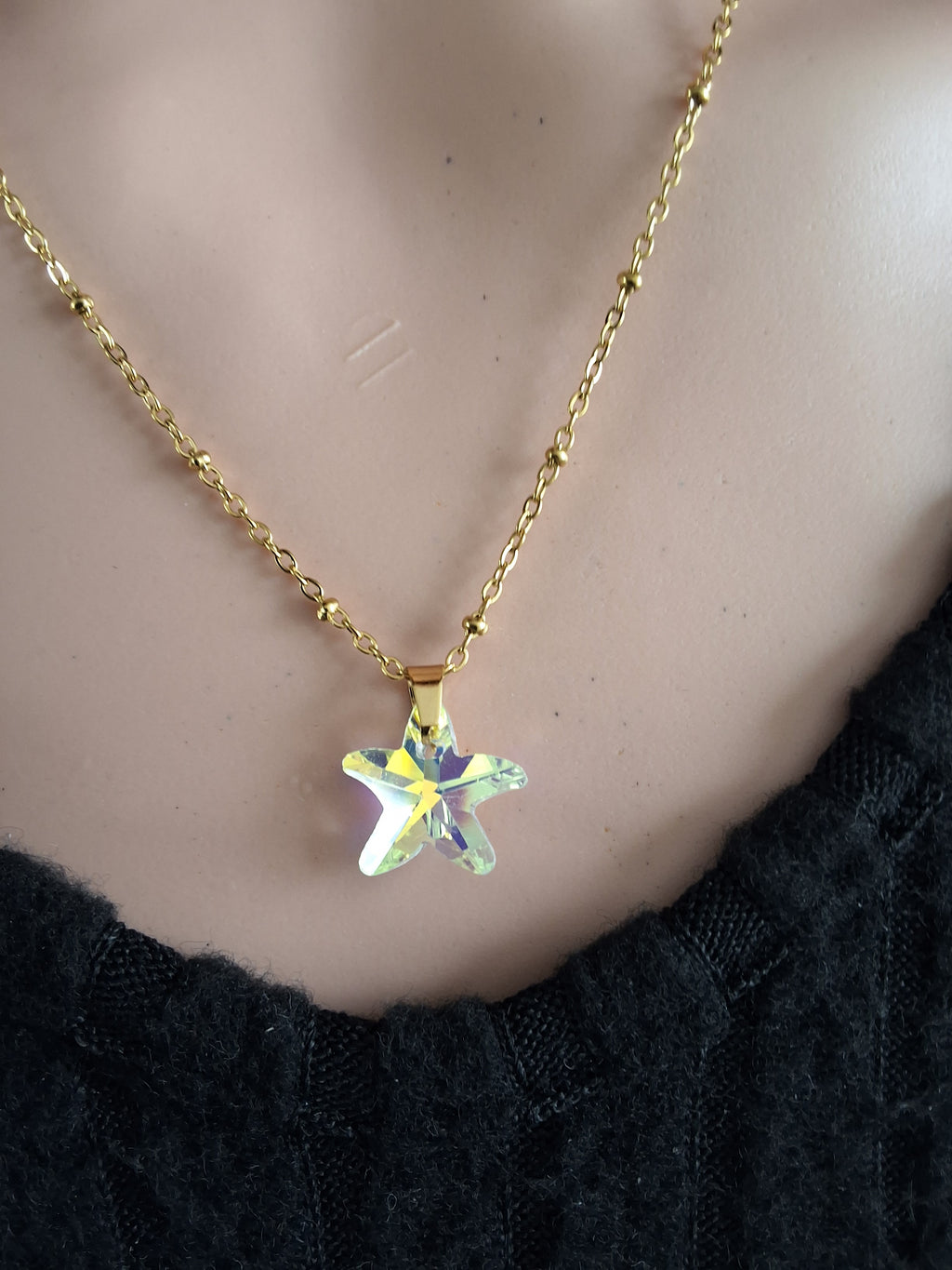 Collier petite étoile de mer en cristal or