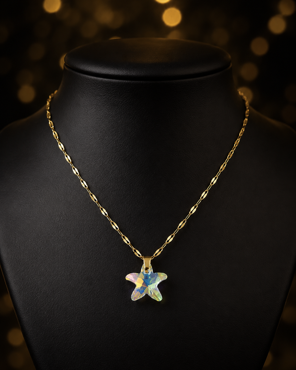 Le collier petite étoile marine en cristal doré