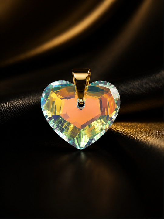 Le collier gros cœur en cristal doré
