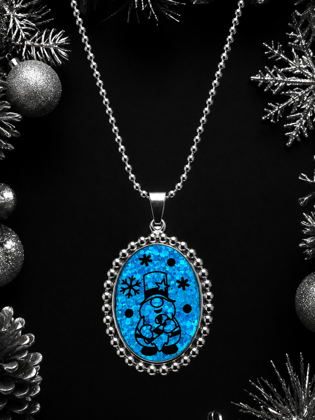 Collier Lutin du Père Noël – Magie Fluorescente bleu