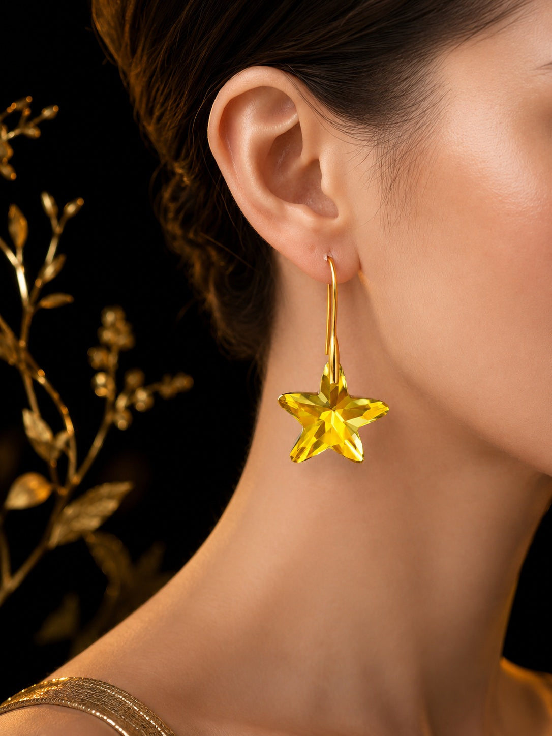 Boucles d’oreilles étoile en cristal doré – Éclat solaire