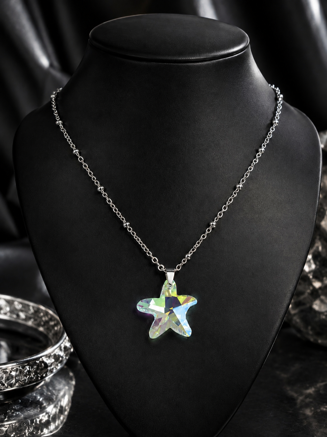 Le collier grosse étoile de mer en cristal argenté