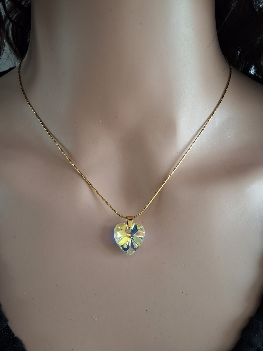 Collier coeur en cristal or 1