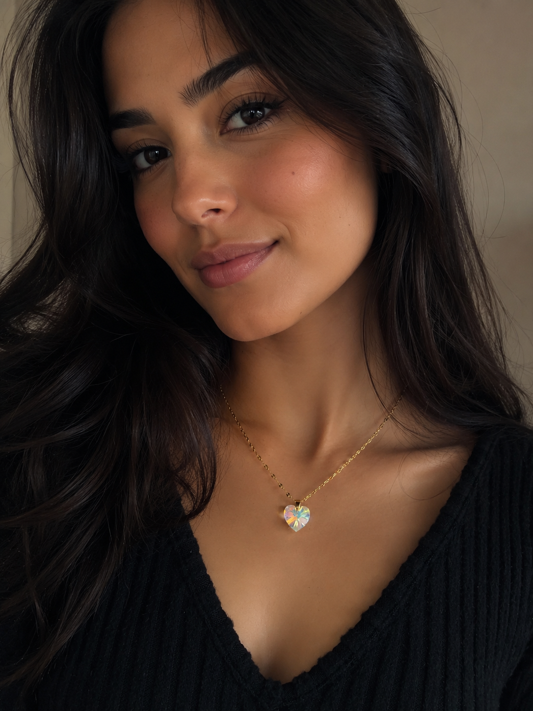 Collier petit cœur en cristal or 2