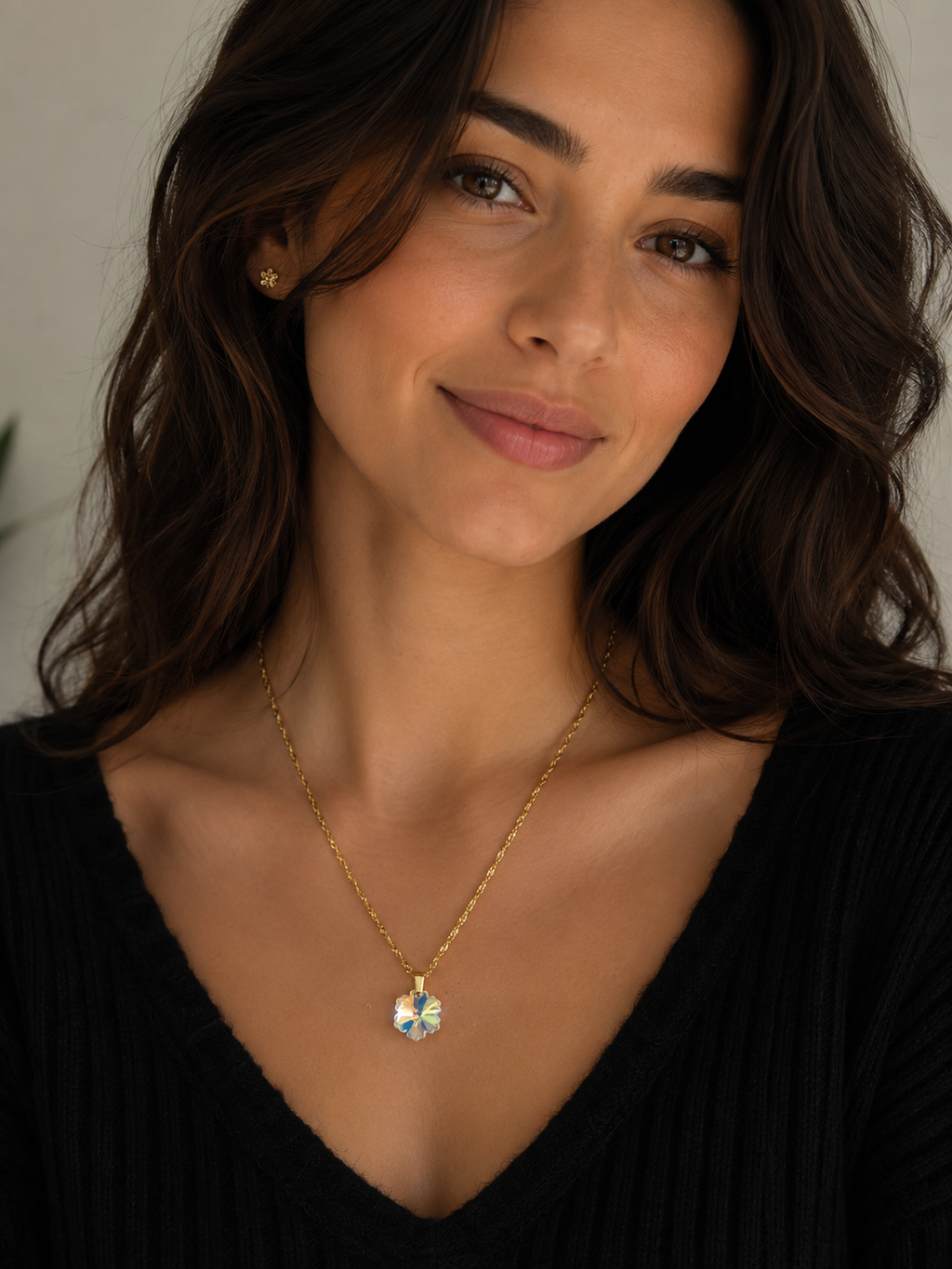 Collier petit flocon de neige en cristal or 1