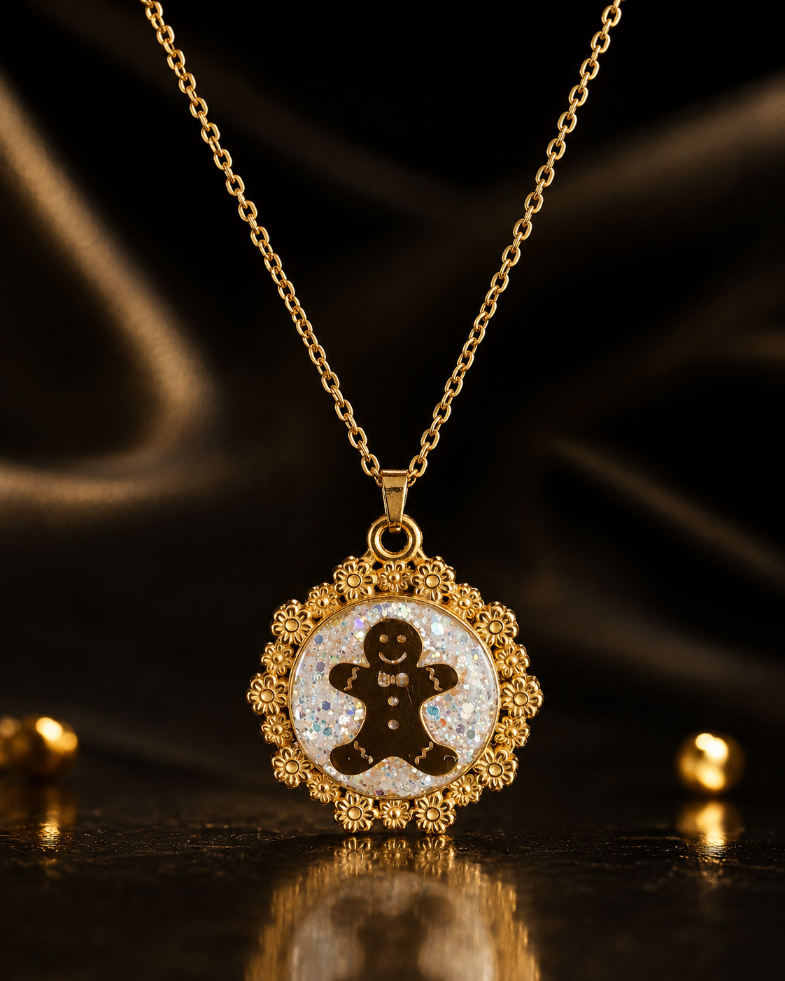 Collier petit biscuit fluorescent version longue or