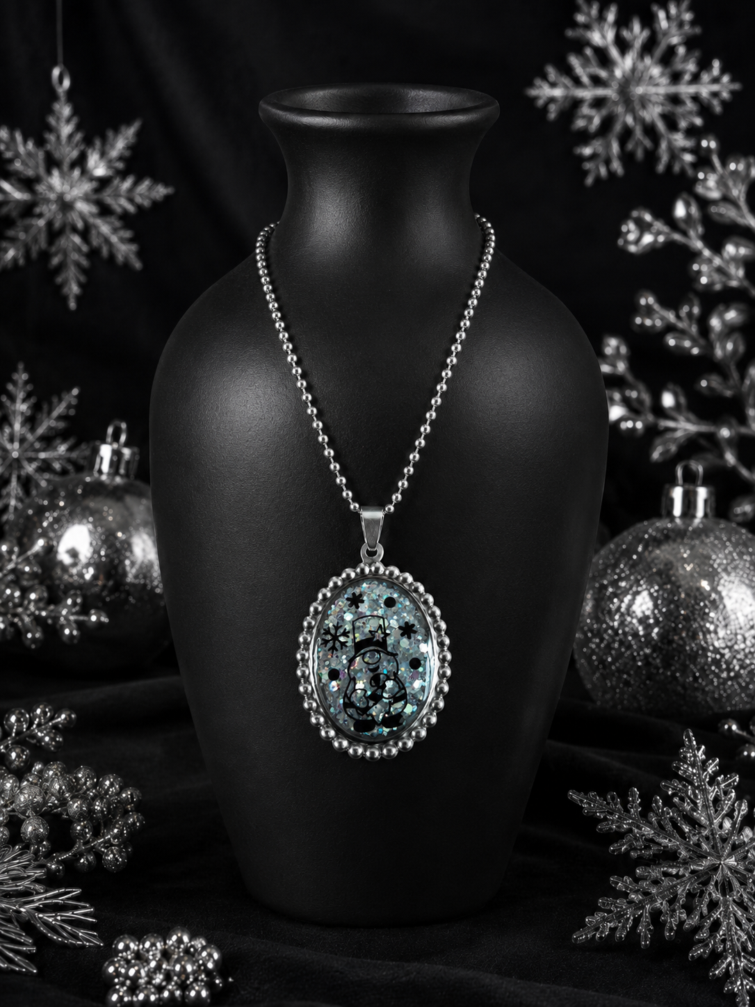 Collier Lutin du Père Noël – Magie Fluorescente bleu