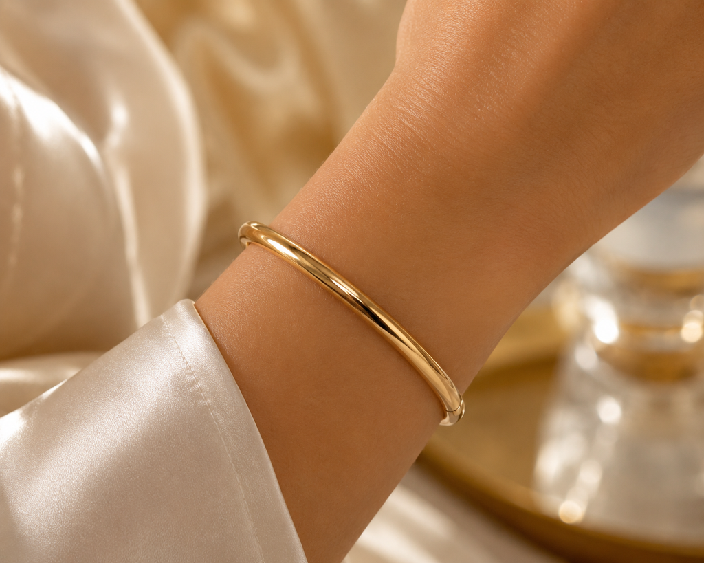 Bracelet jonc rigide doré