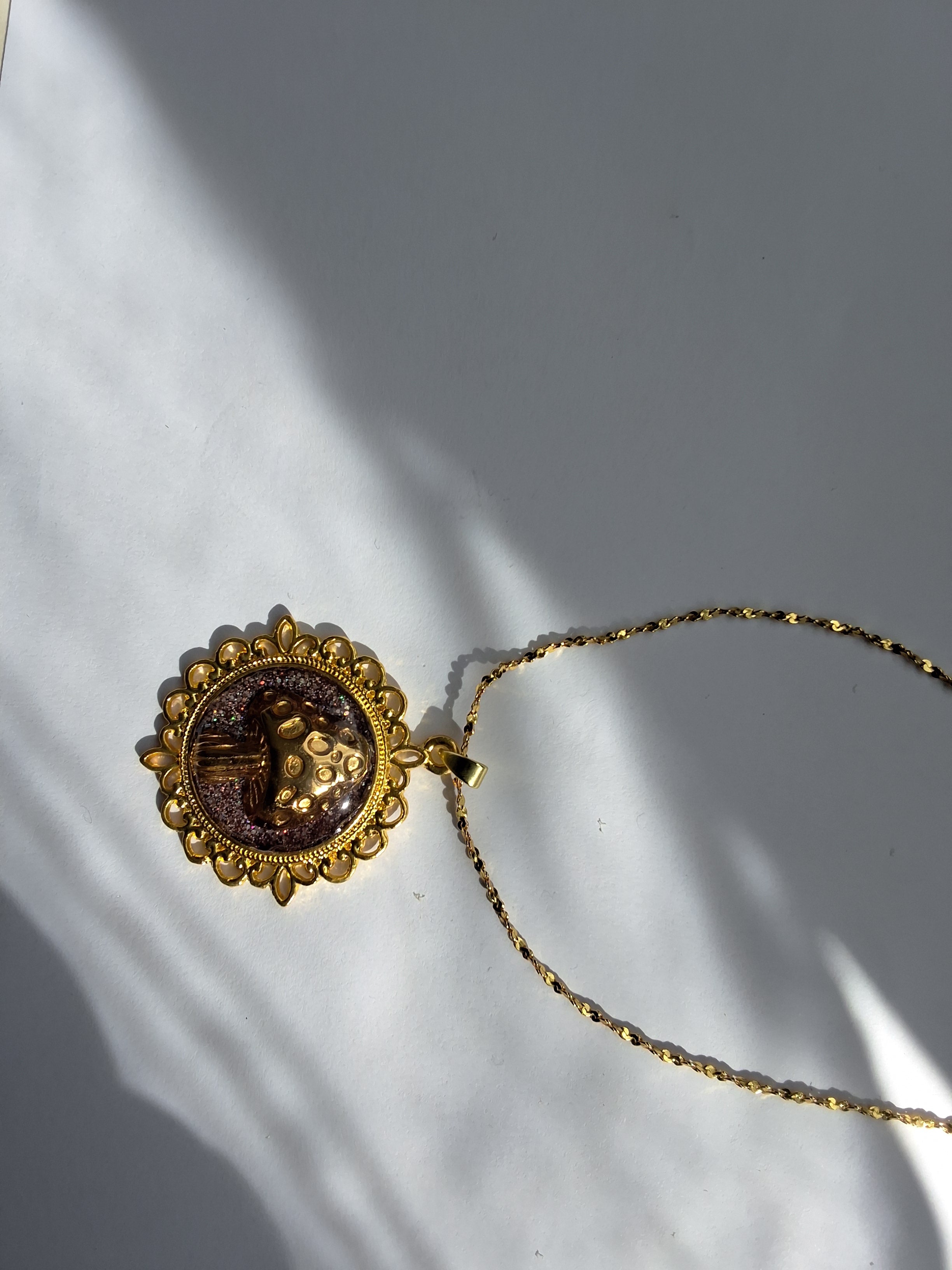 Collier champignon magique
