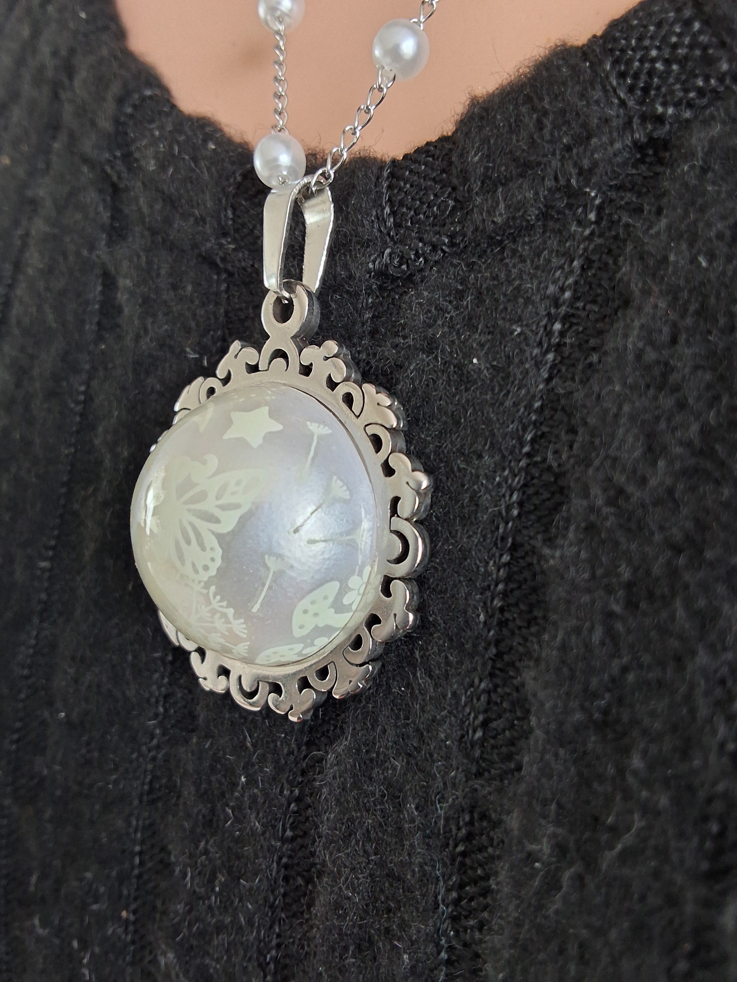 Collier rond à dentelle moyenne perle blanche de la fée penny 1