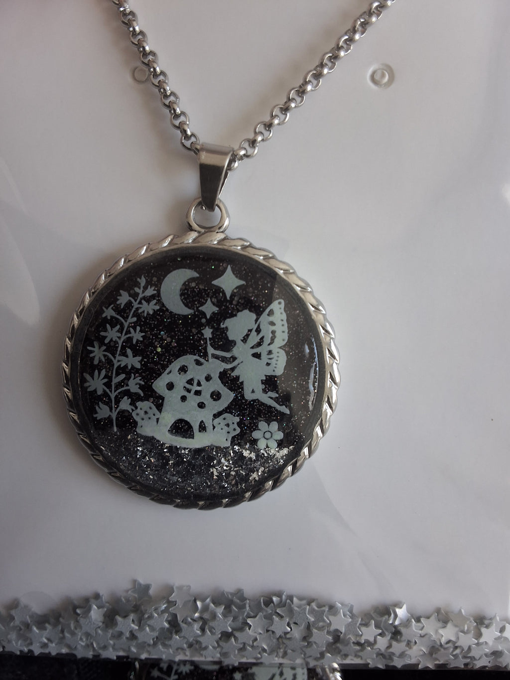 Collier avec pendentif rond à corde de la fée félicia argent