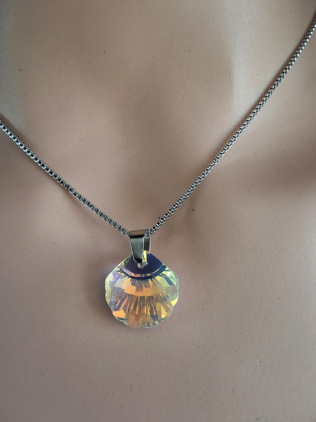 Collier coquillage en cristal argent