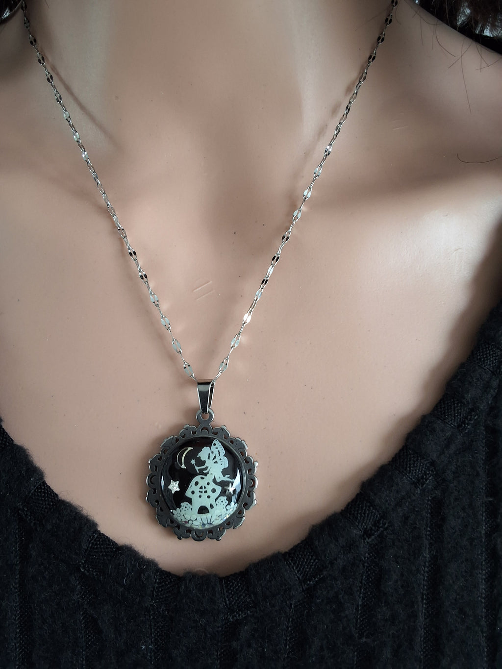 Collier de la fée félicia sur petite perle magique