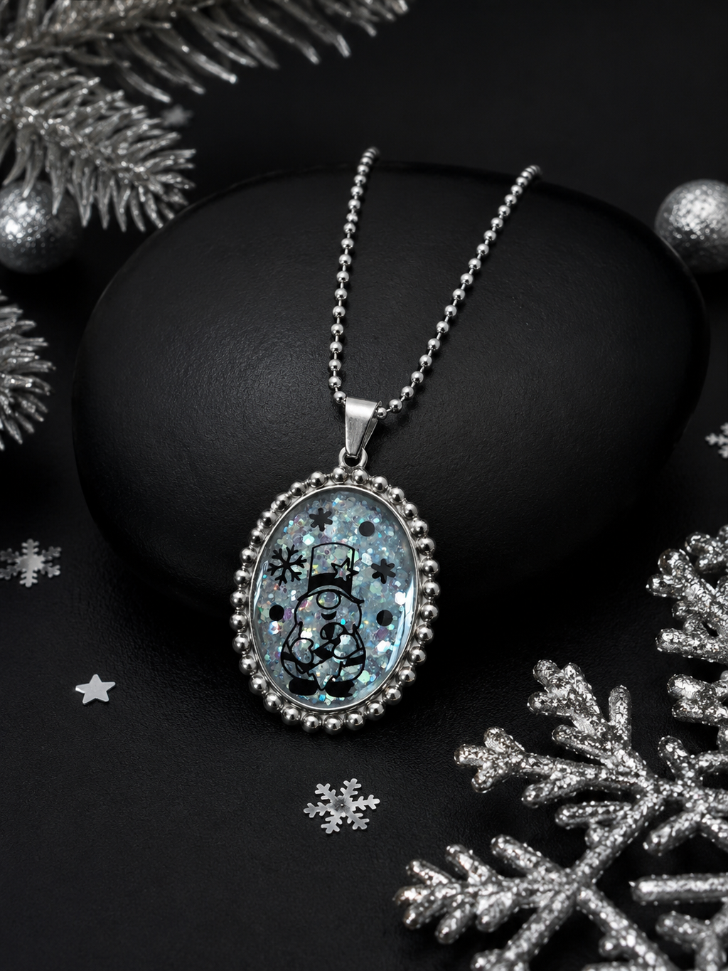 Collier Lutin du Père Noël – Magie Fluorescente vert