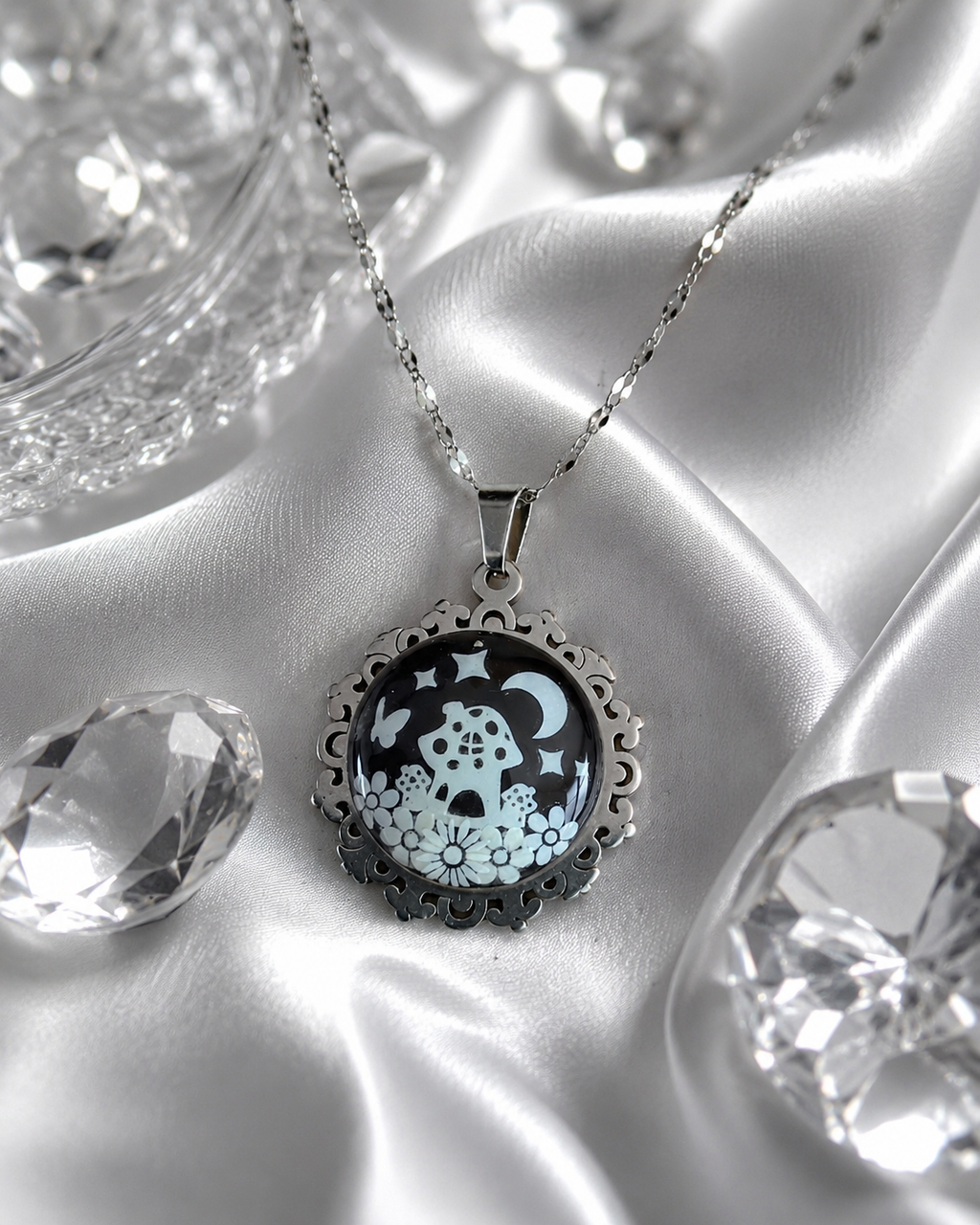 Collier avec petite perle magique champihome