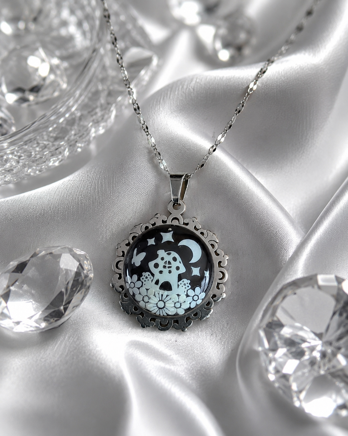Collier avec petite perle magique champihome