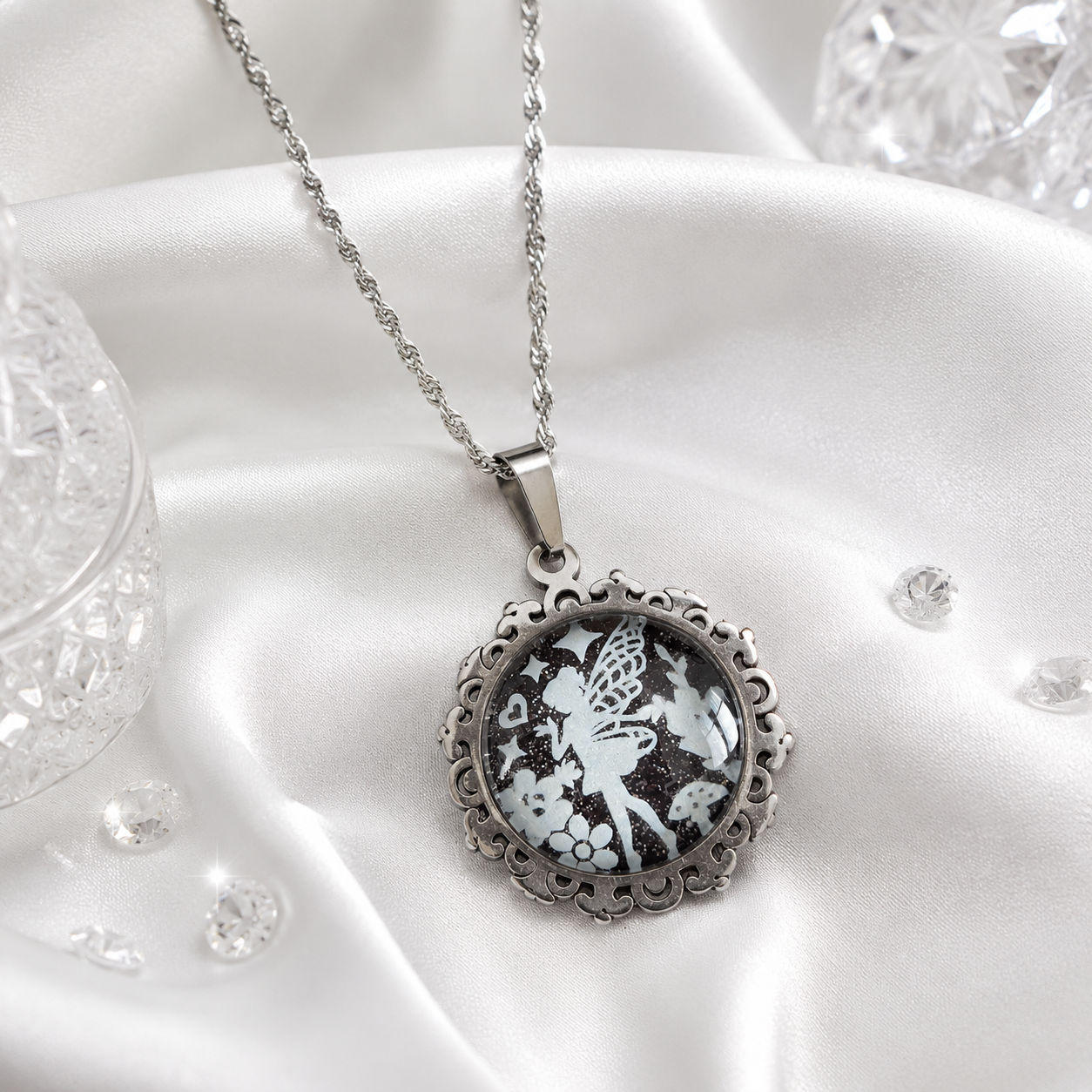 Collier de la fée jadelia