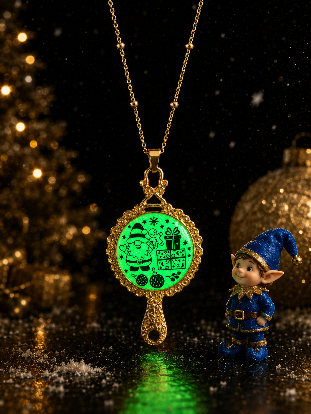 Collier Féerie de Noël Fluorescent – Création Artisanale Plaquée Or 18 Carats