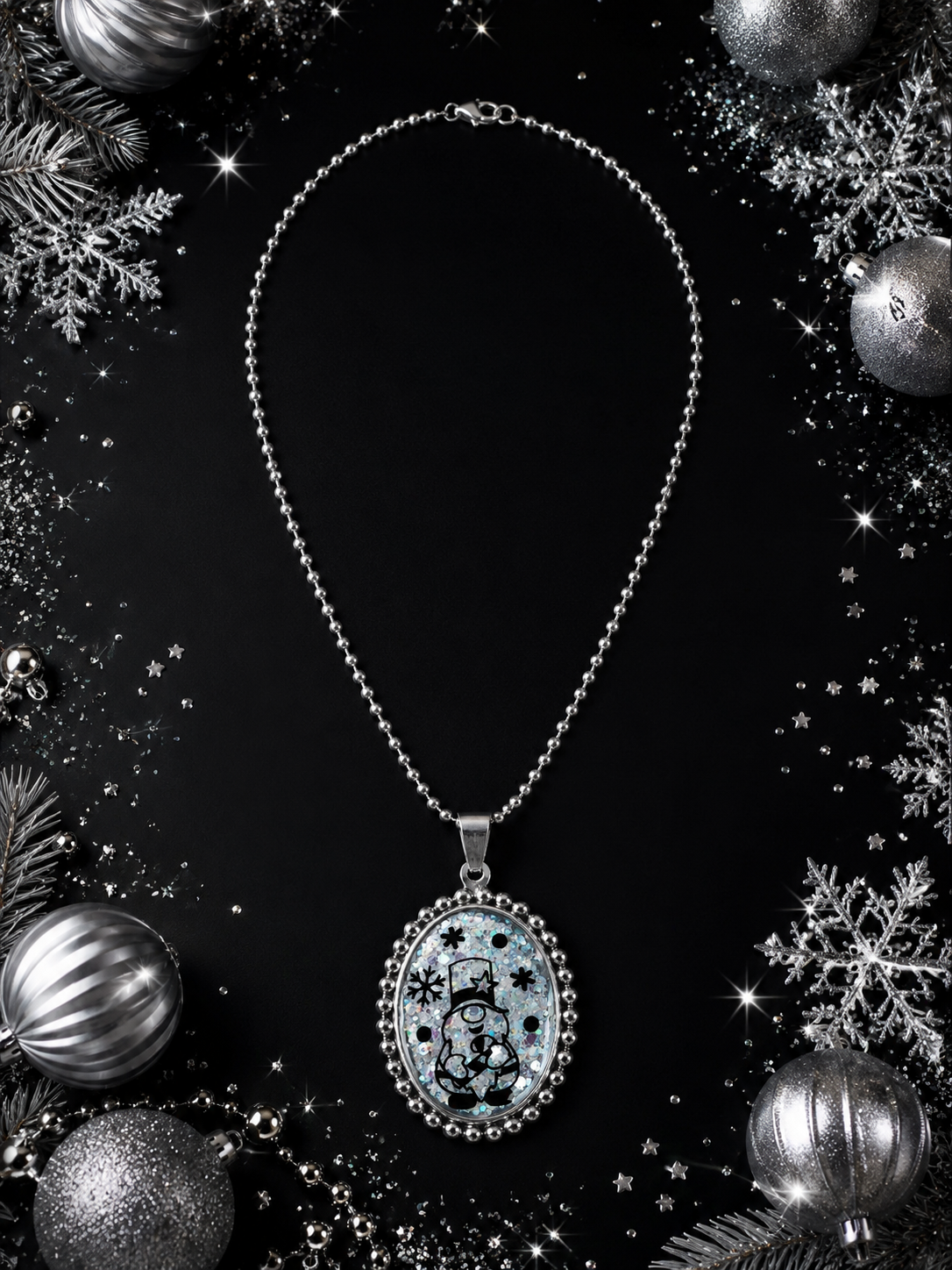 Collier Lutin du Père Noël – Magie Fluorescente bleu