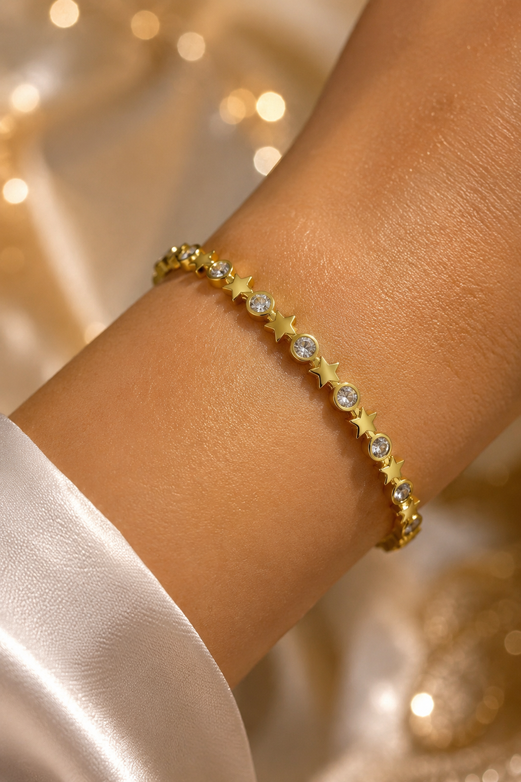 Le bracelet jonc doré étoilé