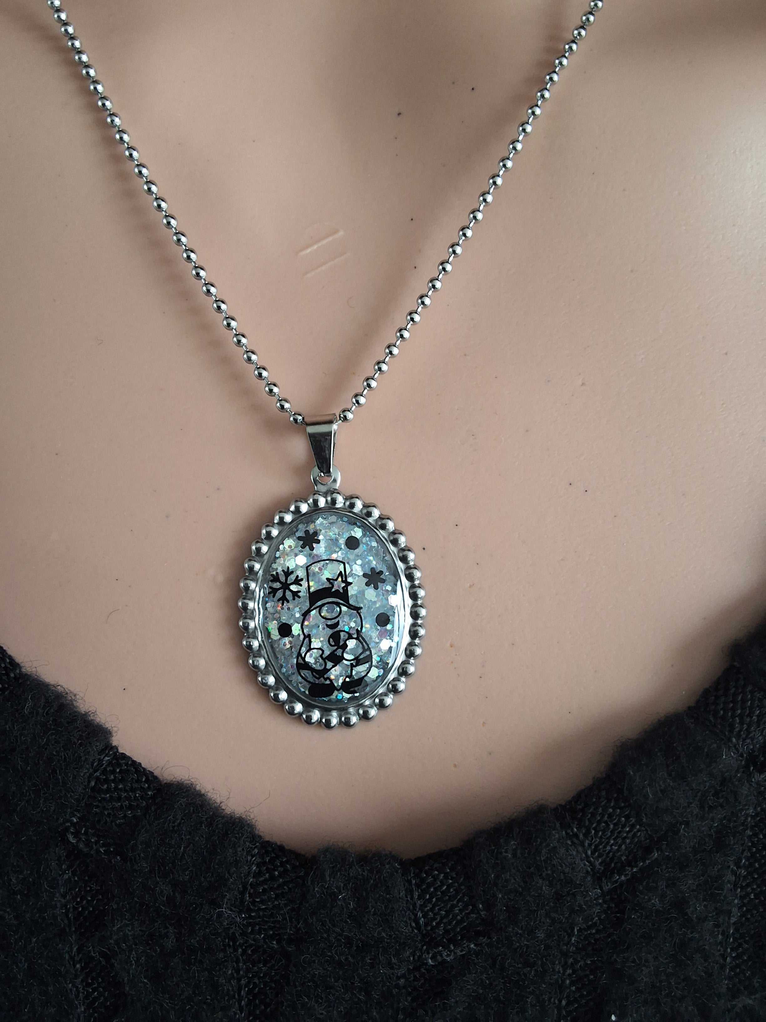 Collier lutin pere noel