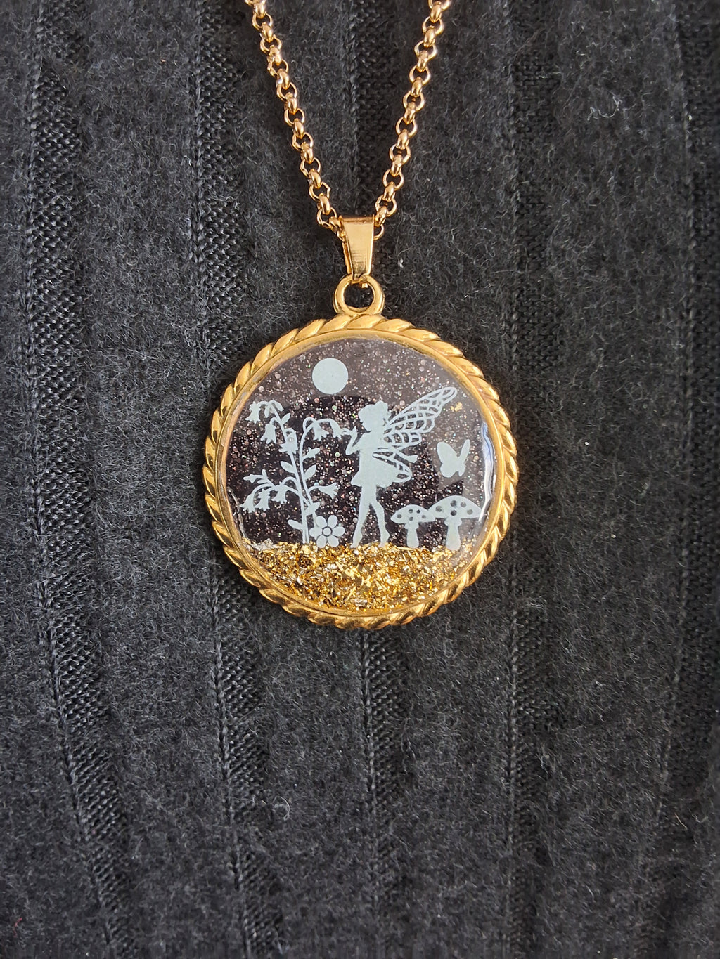 Collier rond à corde de fée