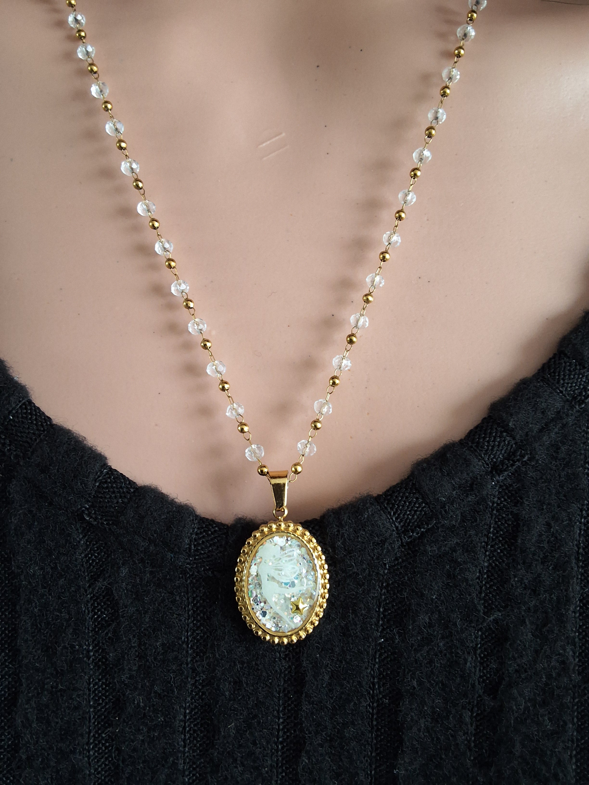 Collier de perles transparente de la fée planissette