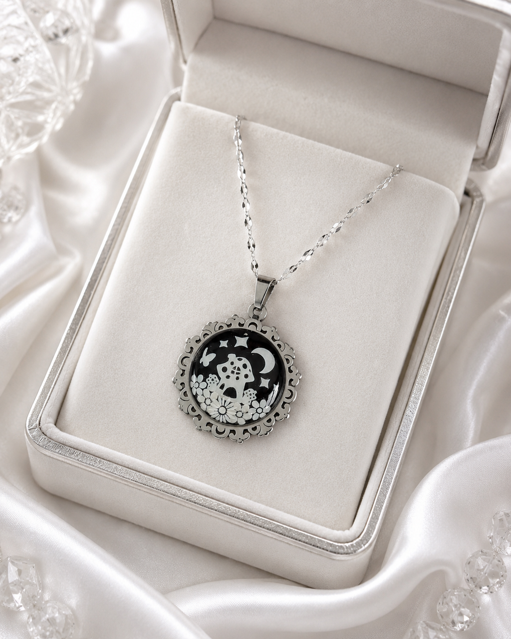 Collier avec petite perle magique champihome