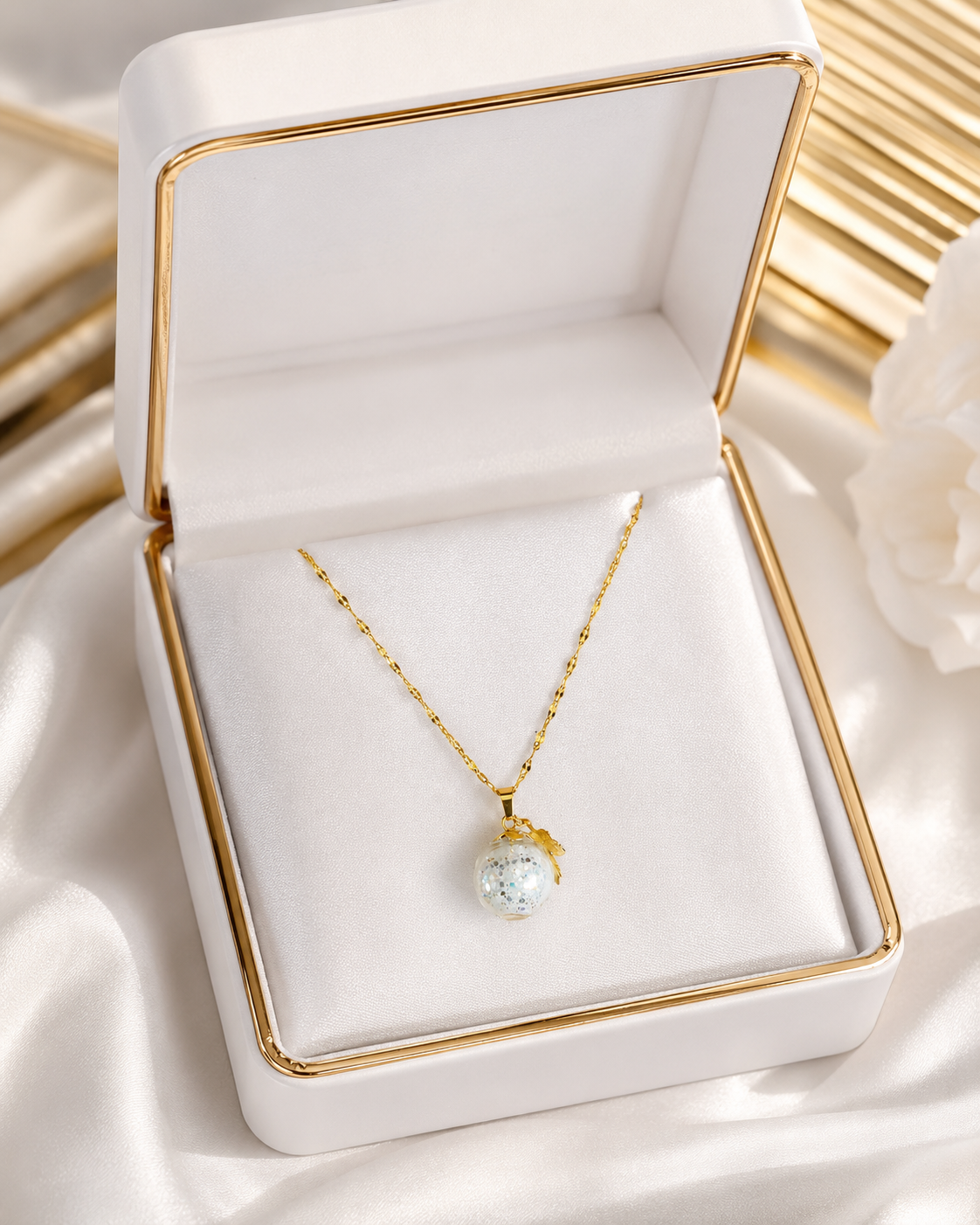 Collier or melon enchanté vert
