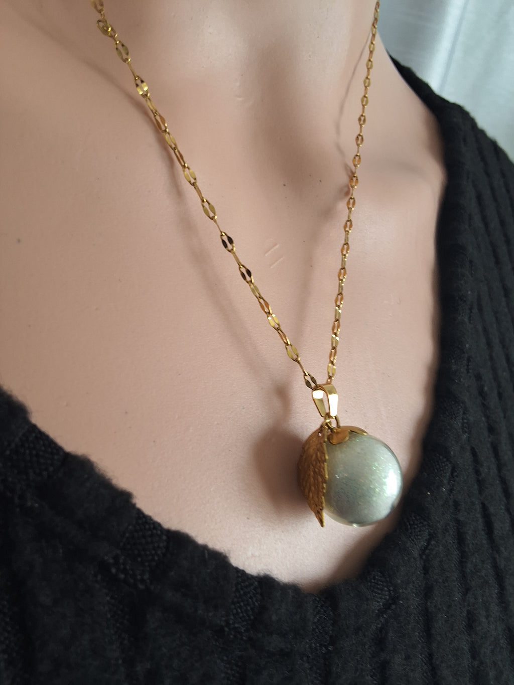 Collier grenade rouge