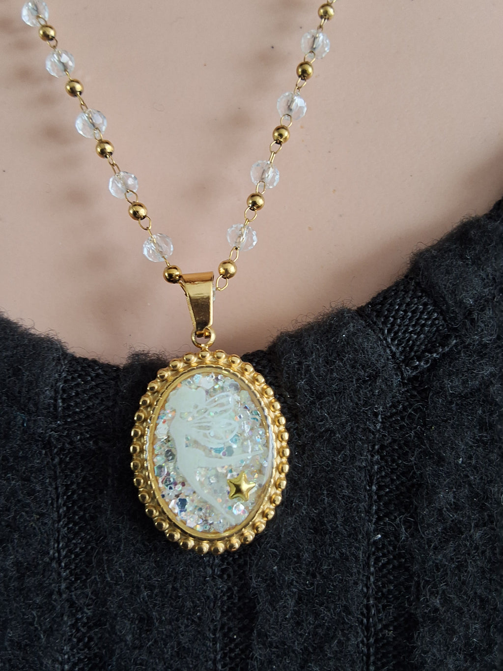 Collier de perles transparente de la fée planissette