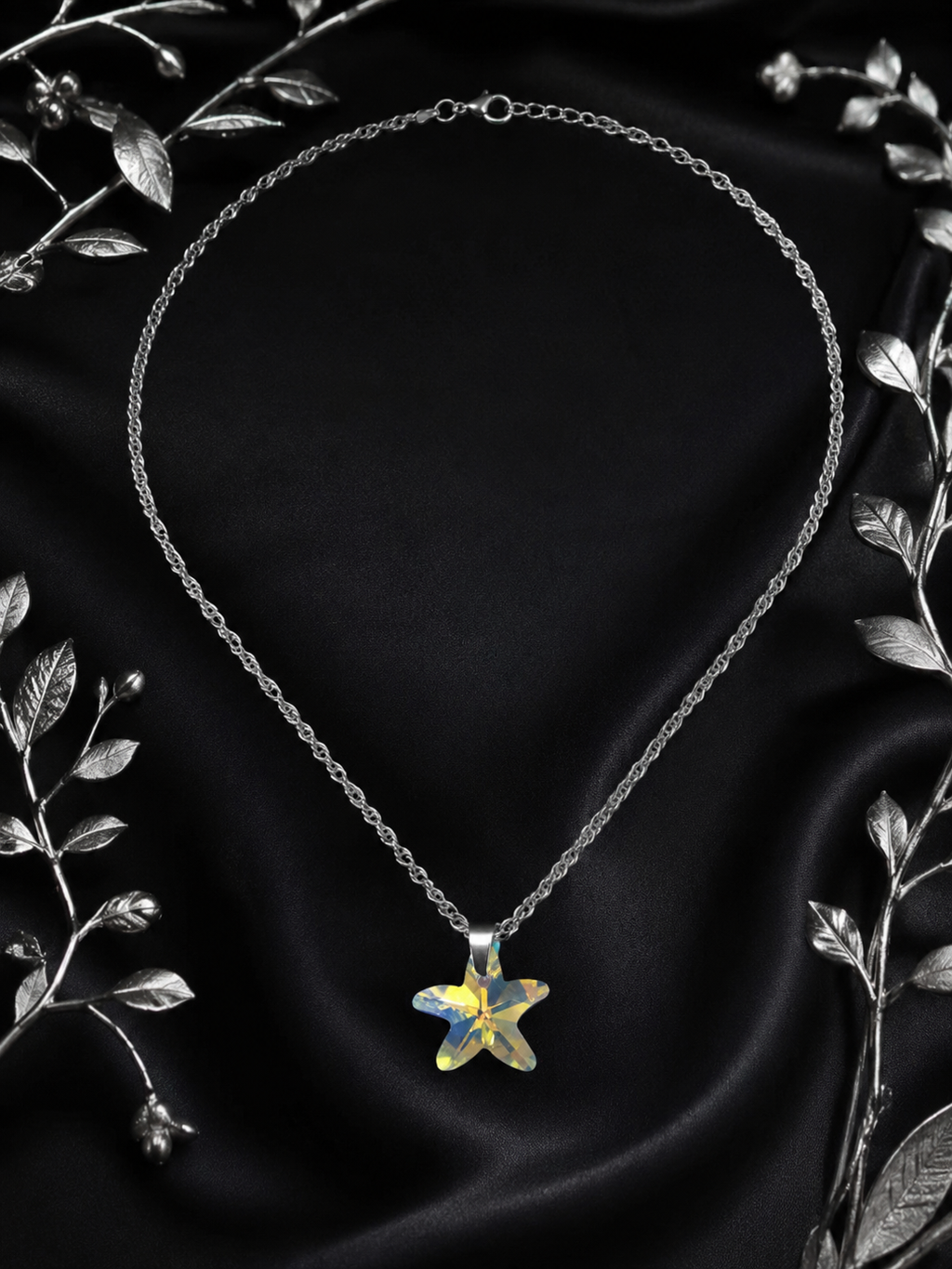 Le collier petite étoile de mer en cristal argenté