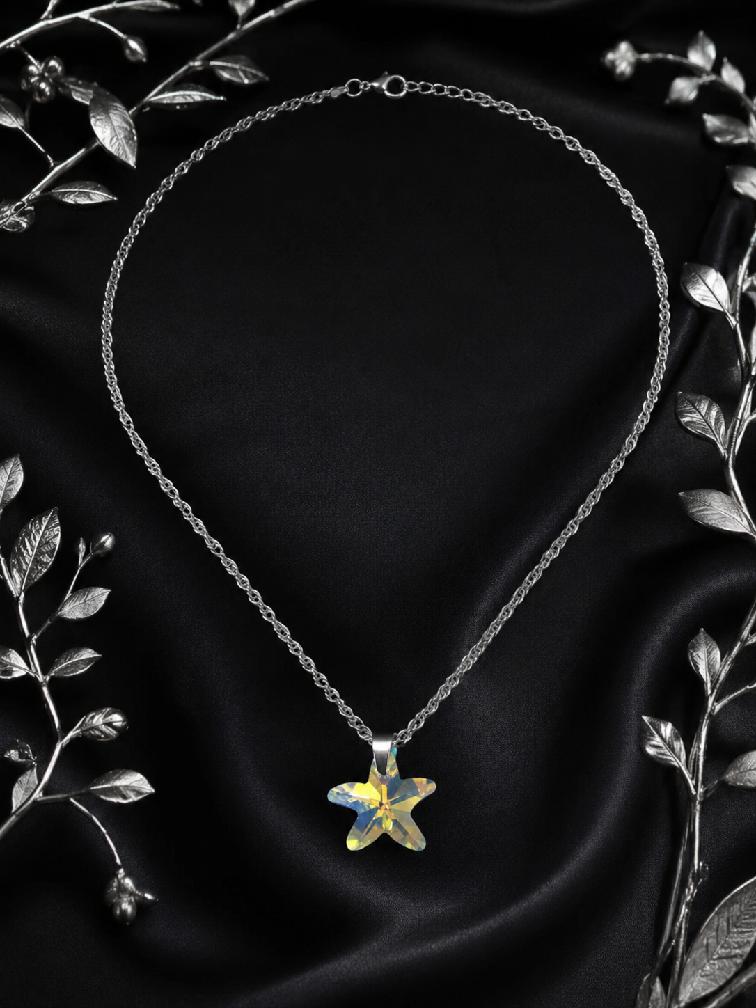 Le collier petite étoile de mer en cristal argenté